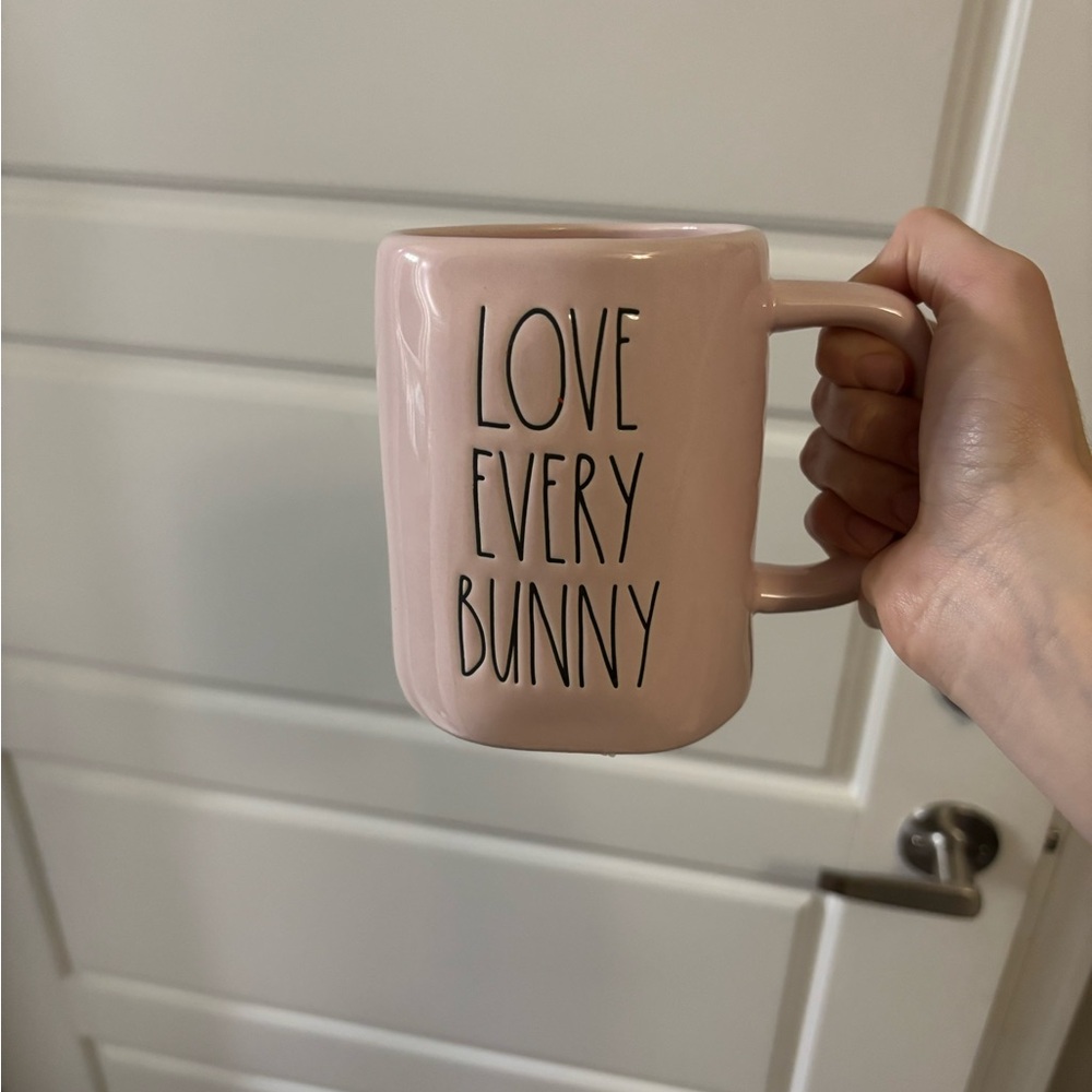 Rae Dunn mug